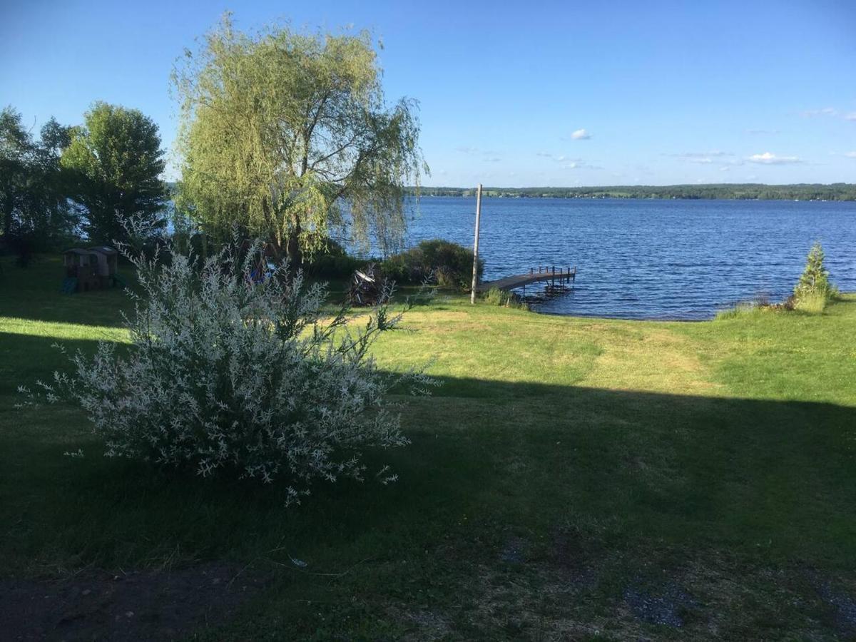 La Grange Sur Le Lac App A Et B Saint Romain Eksteriør billede